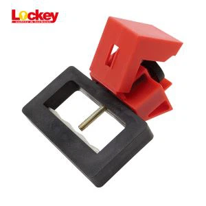 المشبك الكبير في تأمين الكسارة